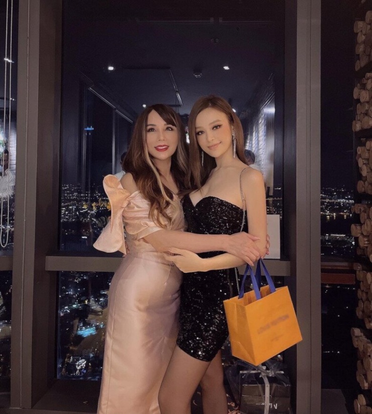 2 hot girl họ Đặng tuổi Tỵ: Đều làm dâu hào môn, có chồng là chỗ dựa nhưng vẫn làm "phú bà" của riêng mình - 5