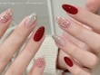 Gợi ý mẫu nails đỏ đón Tết cho cả năm may mắn