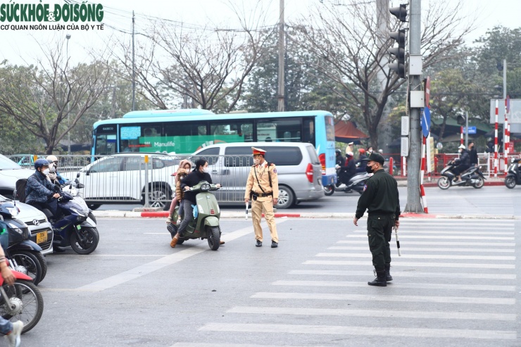 Các trường hợp vi phạm trong sáng 20/1 đa phần là lỗi không đội mũ bảo hiểm.