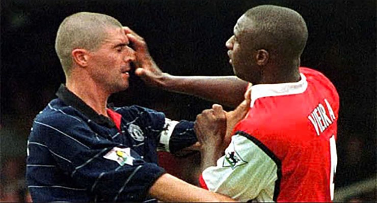 Hình ảnh biểu tượng cho sự thù địch giữa MU (Roy Keane) và Arsenal (Patrick Vieira)