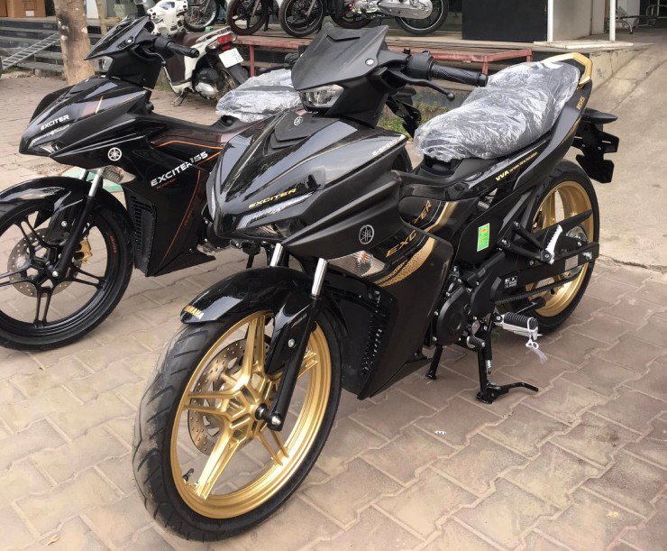 Phái mạnh nên chọn Honda Winner X hay Yamaha Exciter 155 VVA đi chơi xuân? - 11