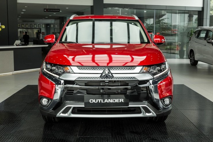 Ngắm Mitsubishi Outlander với 3 phiên bản tùy chọn, giá từ 825 triệu đồng - 12