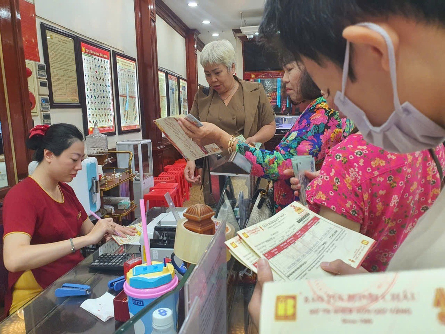 Liên tục tạo ra những 