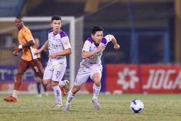 Video bóng đá Hà Nội - HAGL: Hàng thủ sai lầm, đêm buồn của Tuấn Hải (V-League)