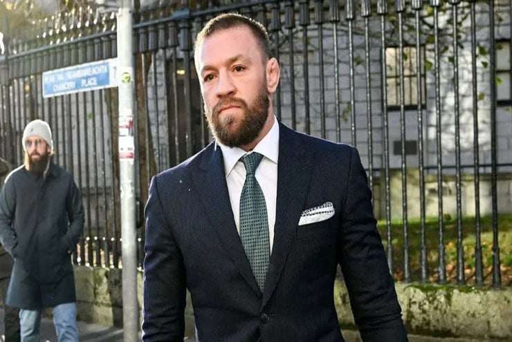 McGregor phải bồi thường 248.000 euro