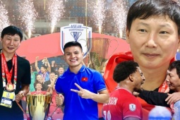 HLV Kim Sang Sik, từ chiếc vali sẵn sàng về nước đến ngôi vô địch AFF Cup làm triệu fan vỡ òa