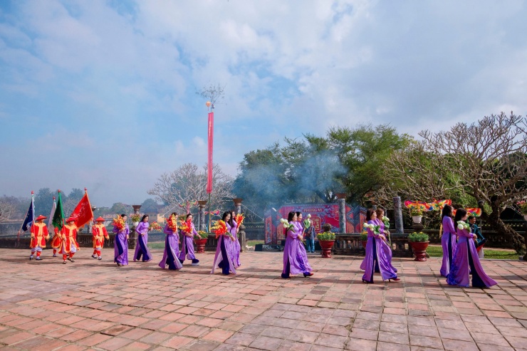 Phong vị Tết trong Hoàng cung - 9