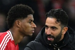 HLV Amorim và Rashford cạch mặt nhau, Scholes muốn MU đuổi cổ sao "độc hại"