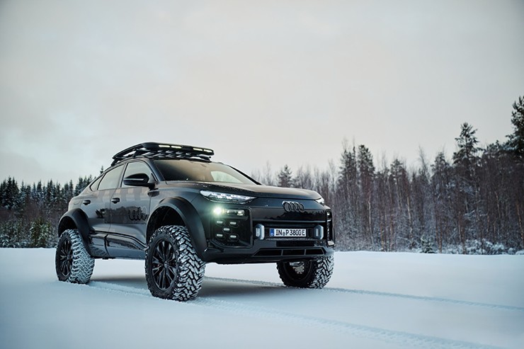 "Mãnh thú" Audi Q6 e-tron offroad concept lộ diện - 1