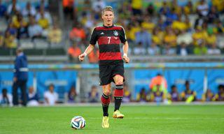 Bastian Schweinsteiger chơi cho đội tuyển Đức trong trận đấu với Brazil ở vòng bán kết World Cup 2014. (Nguồn hình ảnh: Alamy)