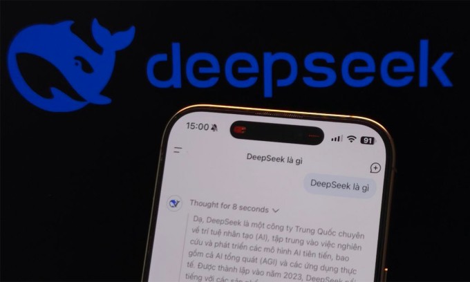 Giao diện phần mềm DeepSeek cùng logo công ty. Ảnh: Tuấn Hưng