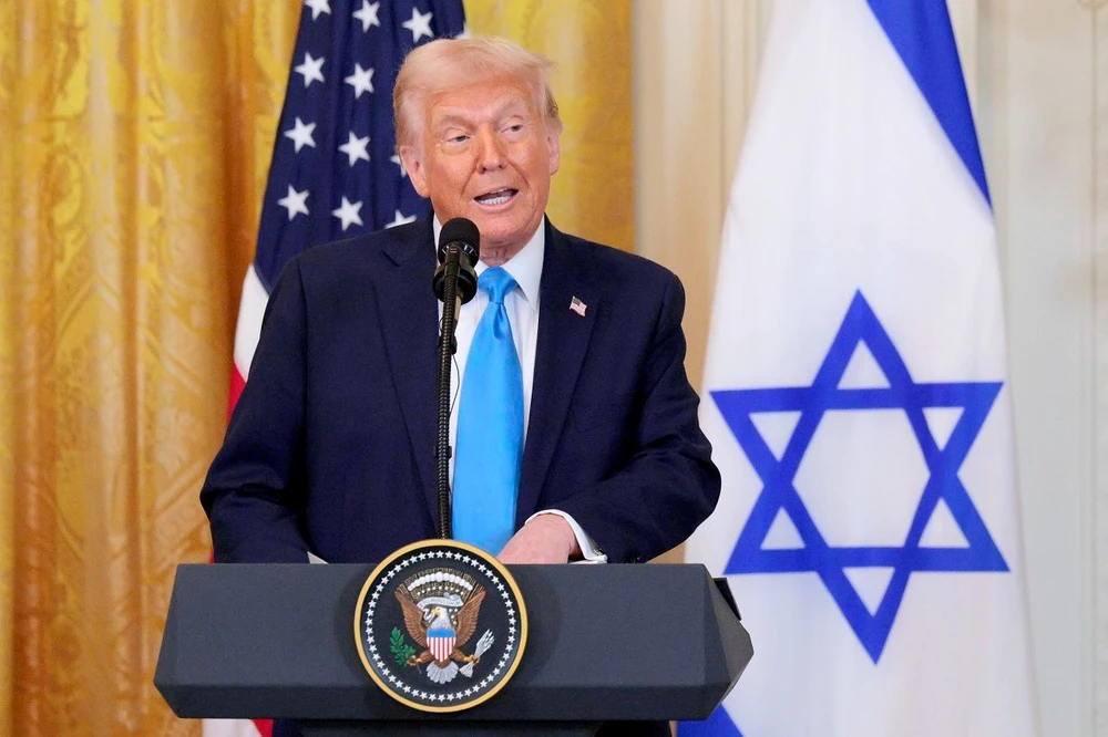 Tổng thống Mỹ Donald Trump tại cuộc họp báo chung với Thủ tướng Israel Benjamin Netanyahu tại Nhà Trắng hôm 4-2. Ảnh: CNN