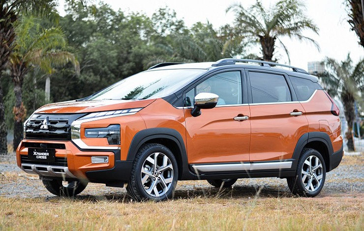 Giá xe Mitsubishi Xpander Cross tháng 2/2025, ưu đãi tới 76 triệu đồng - 4