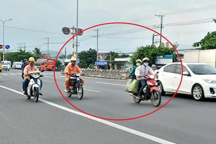 Đè vạch liền màu trắng - lỗi phạt tới gần nửa triệu đồng mà ít người đi xe máy biết đến