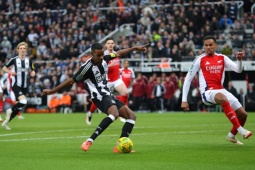 Trực tiếp bóng đá Newcastle - Arsenal: Vé Wembley về tay (League Cup) (Hết giờ)