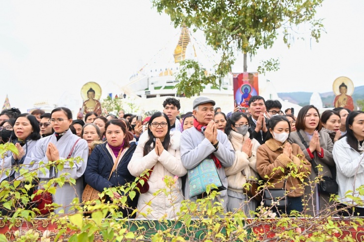 Mở tranh Phật, cầu an trên bảo tháp Mandala Tây Thiên - 11