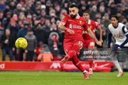 Trực tiếp bóng đá Liverpool - Tottenham: Van Dijk lập công, "Gà trống" sụp đổ (League Cup) (Hết giờ)