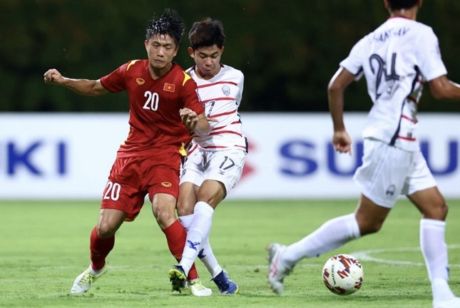 Đội tuyển Việt Nam dự kiến sẽ đá giao hữu với Campuchia để chuẩn bị cho Vòng loại Asian Cup 2027 tại Bình Dương (ảnh AFP)