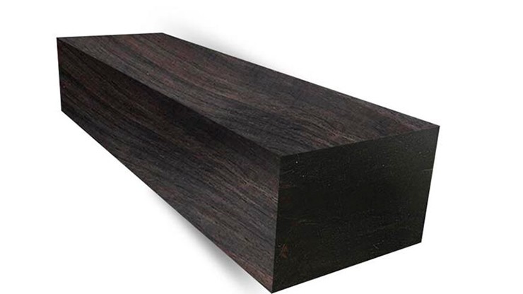 Gỗ đen châu Phi, hay còn gọi là African Blackwood có nguồn gốc từ các khu vực khô hạn của châu Phi, từ phía Đông Senegal đến phía Nam Eritrea và Đông Nam của Nam Phi.
