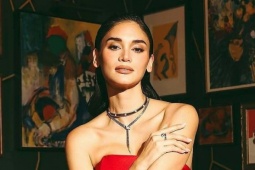 Loạt đầm tôn vòng một của Hoa hậu Pia Wurtzbach