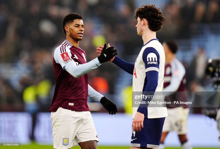 Rashford bị fan MU chỉ trích