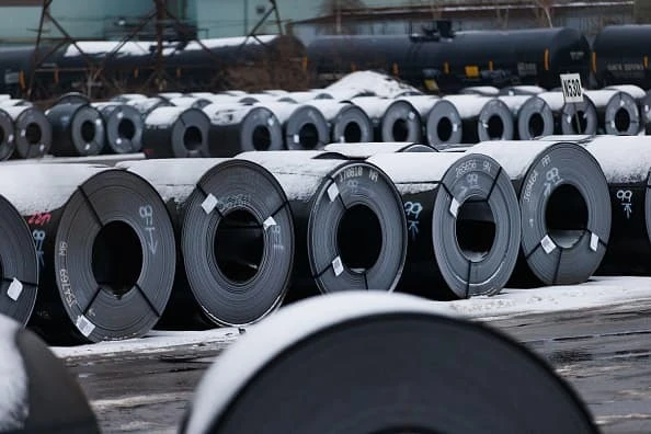 Các bó thép của Tập đoàn Nucor (Mỹ) tại bang California. Ảnh: GETTY IMAGES