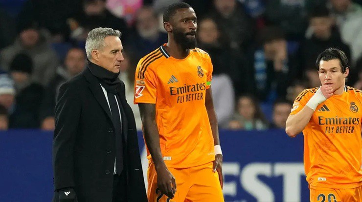 Rudiger nguy cơ bỏ lỡ cả 2 trận đấu với Man City vì chấn thương gân kheo