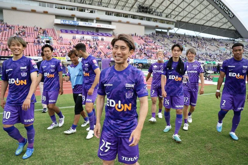 Sanfrecce Hiroshima sau trận Siêu cúp ngày 8-2 đánh bại nhà vô địch J-League và Cúp quốc gia Nhật Bản Vissel Kobe 2-0. Ảnh: AFC