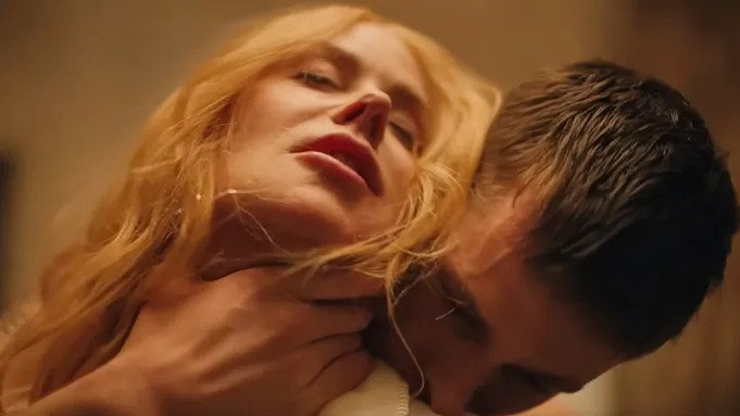 Cảnh nóng của Nicole Kidman và bạn diễn kém 29 tuổi. Ảnh: A24