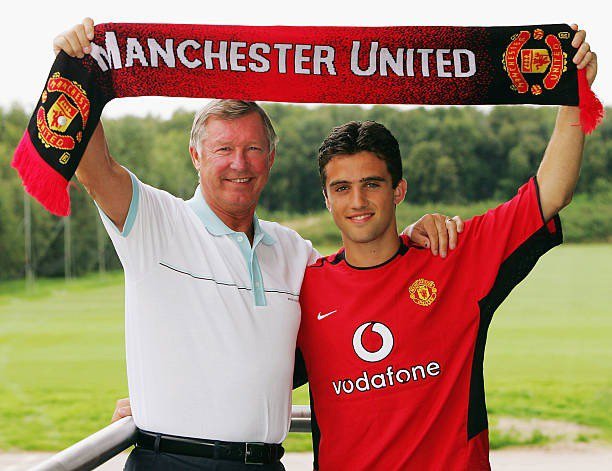 Sir Alex Ferguson và Giuseppe Rossi ở MU năm 2004