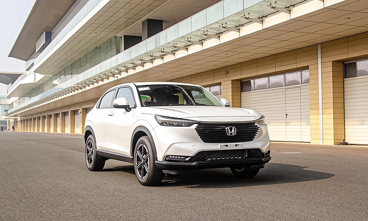 Giá xe Honda HR-V lăn bánh tháng 2/2025, ưu đãi phí trước bạ tới 50% - 2