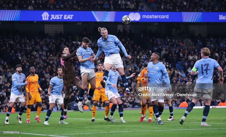 Man City thua ngược Real ở những phút cuối cùng