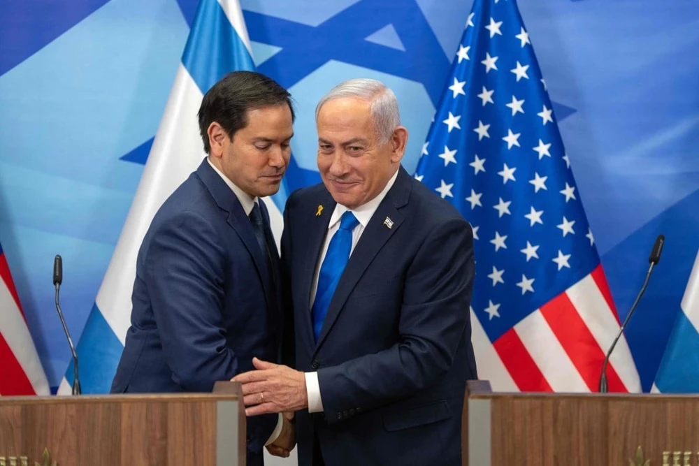 Thủ tướng Israel Benjamin Netanyahu (phải) và Ngoại trưởng Mỹ Marco Rubio tại cuộc họp báo ở Jerusalem (Israel) hôm 16-2. Ảnh: AFP