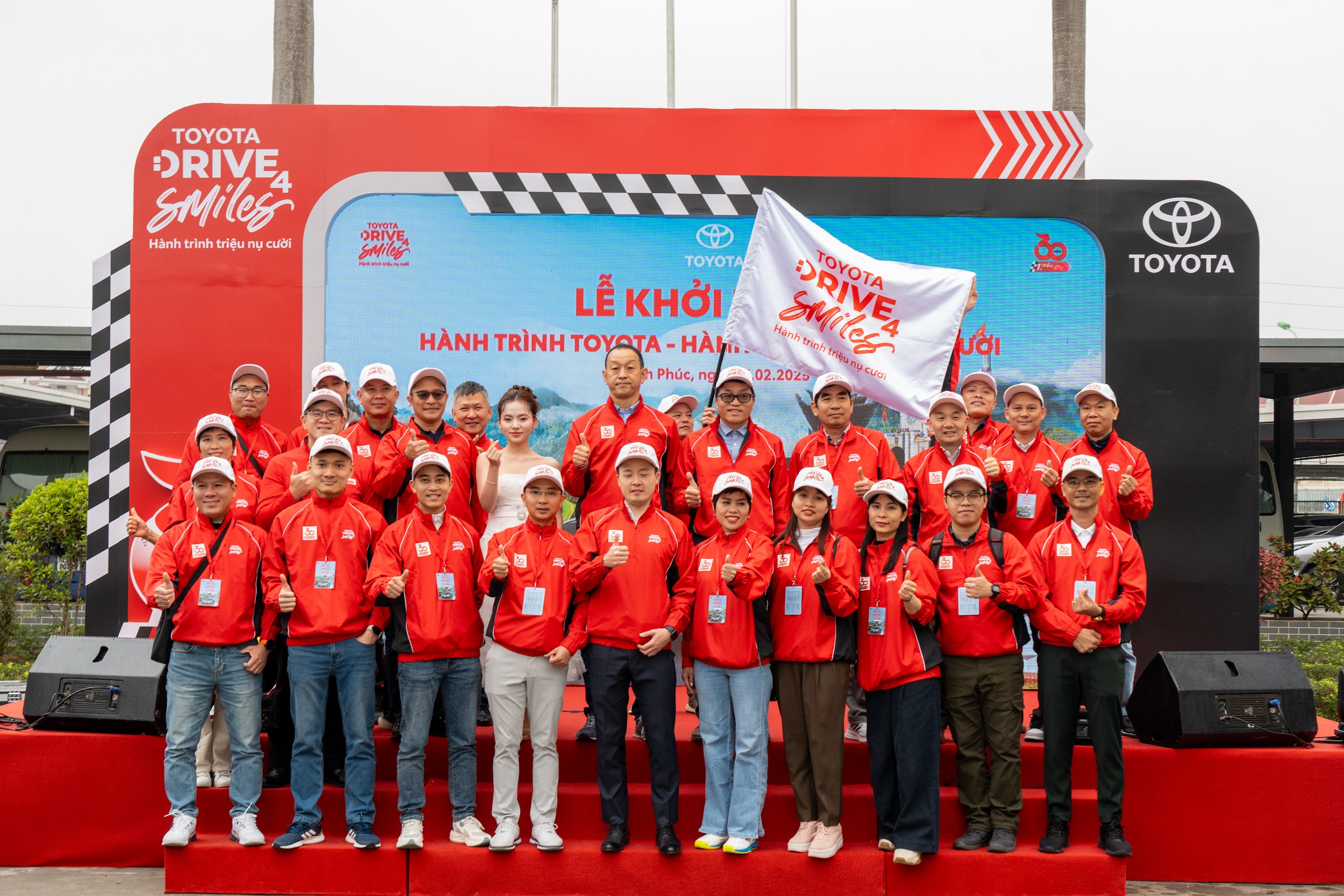 Kick-off Toyota Caravan tại nhà máy Toyota Vĩnh Phúc