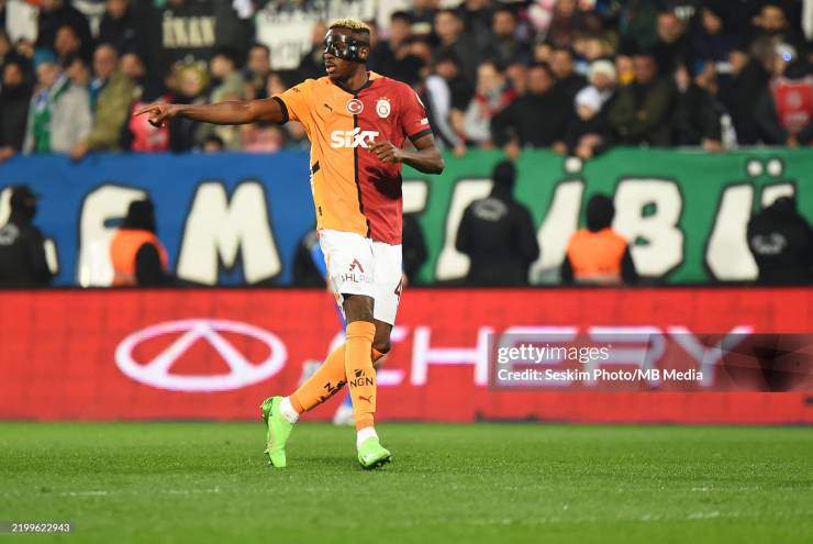 Cơ hội đi tiếp cho Galatasaray là khá mong manh sau trận thua 1-4 ở lượt đi