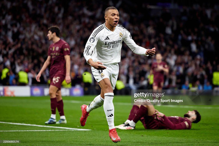 Real thắng tưng bừng nhờ phong độ chói sáng của Mbappe