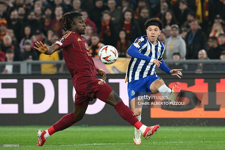 Video bóng đá Roma - Porto: Đại tiệc 5 bàn, "ông lớn" đi tiếp xứng đáng (Europa League) - 2