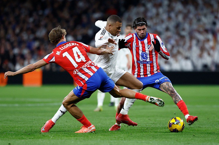 Real và Atletico bất phân thắng bại cả 2 lần mùa này