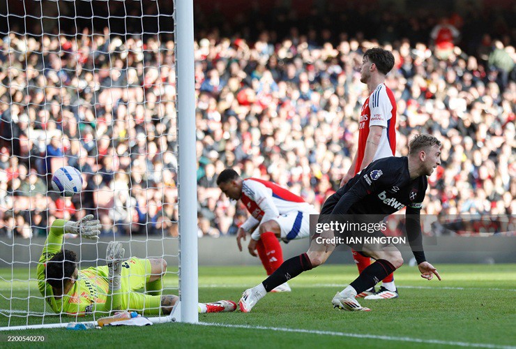 Bowen ghi bàn thắng duy nhất giúp West Ham đánh bại Arsenal