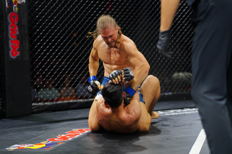 Nếu giỏi vật hãy đăng kí đấu nội dung MMA Ground Fight