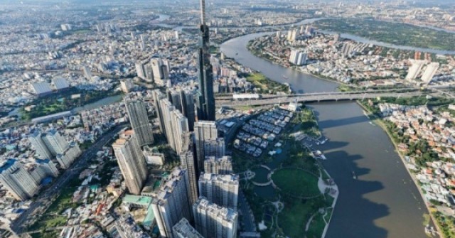 Bộ Tài chính không muốn miễn thuế thu nhập cá nhân tại trung tâm tài chính