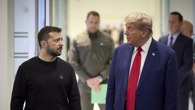 Tổng thống Mỹ Donald Trump và người đồng cấp Ukraine Volodymyr Zelensky. Ảnh: Global Look Press