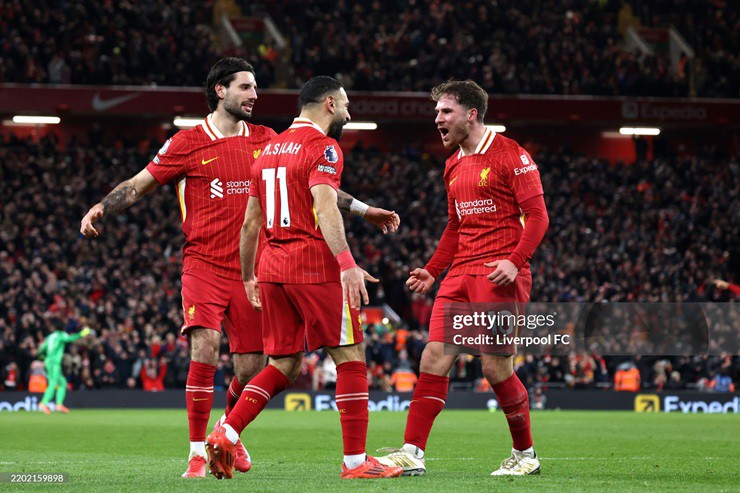 Liverpool tiến thêm một bước dài nữa tới ngôi vương Ngoại hạng Anh