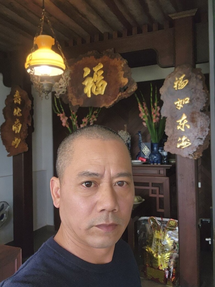 "Cụ Đoành" Trần Bình Trọng khoe nhà ở quê có vườn rau xanh mướt, cơ ngơi đang sống sang trọng "hết nước chấm" - 8