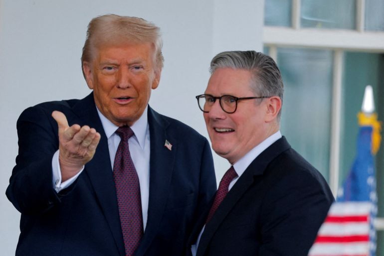 Tổng thống Mỹ Donald Trump (trái) và Thủ tướng Anh Keir Starmer tại Nhà Trắng ngày 27/2/2025. Ảnh: Reuters