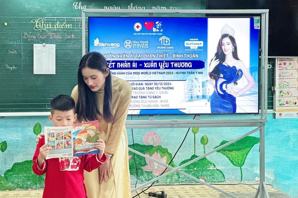 Hoa hậu Ý Nhi thi Miss World: &#39;Gia đình và bạn trai ủng hộ vô điều kiện&#39; - 6