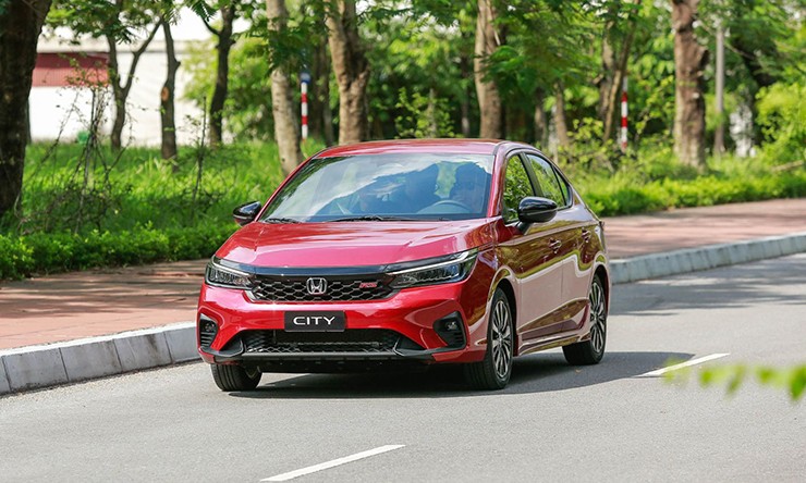 Giá xe Honda City tháng 3/2025, lăn bánh giảm 50% lệ phí trước bạ - 1