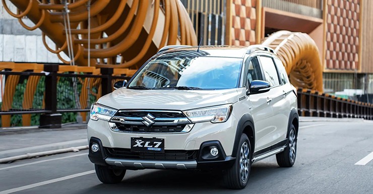 Giá xe Suzuki XL7 lăn bánh tháng 3/2025, hỗ trợ 50% lệ phí trước bạ - 2