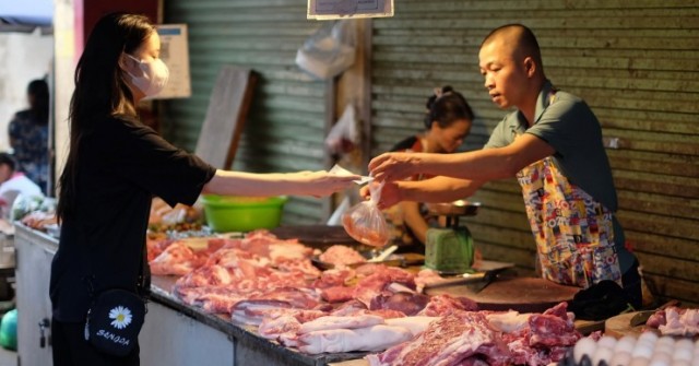“Vỡ mộng” sau hàng chục năm bám trụ ở Hà Nội, vợ chồng “dắt díu nhau” về quê