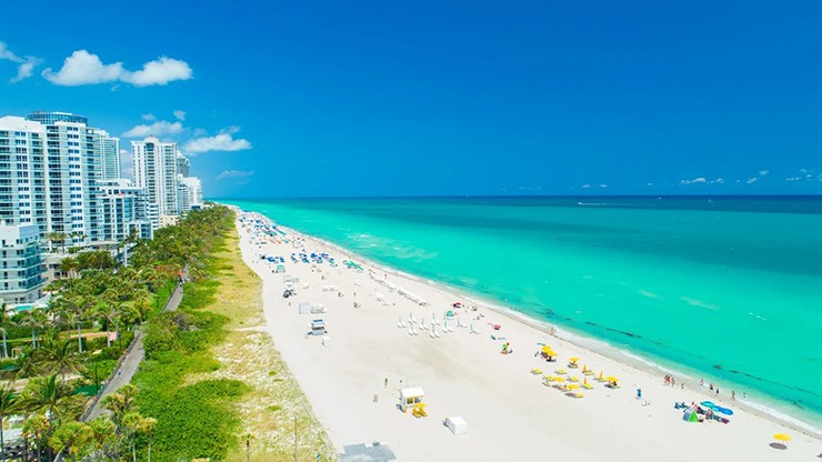 Một bãi biển tại thành phố Miami (Florida, Mỹ).